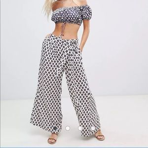 Tigerlily Parisa Beach Pants